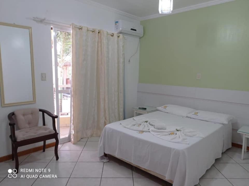 Pausado Bombinhas Buitenkant foto