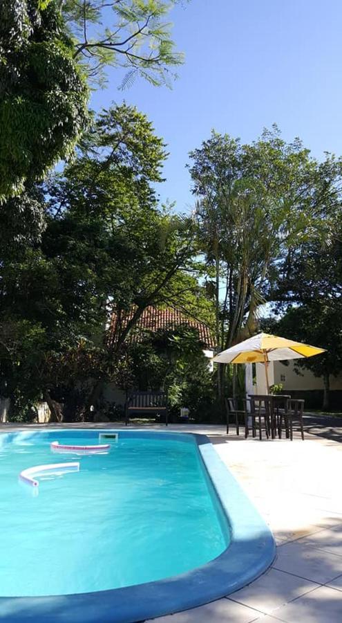 Pausado Bombinhas Buitenkant foto